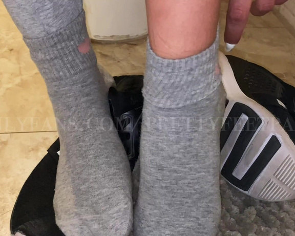 Goddess Paris aka Prettyfeetparis OnlyFans - 206 what do u think my sweaty gym socks smell like getting these nice and smelly to be shipped