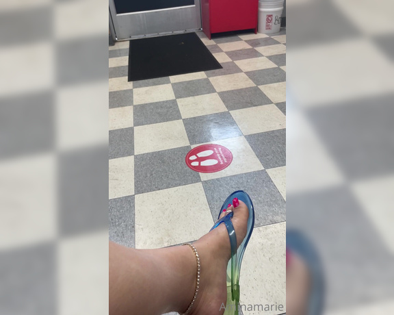 Amina Marie aka Aminamarie OnlyFans - Tacos and toes!!! That’s what Tuesday’s are for! So I had to run to my spot 6