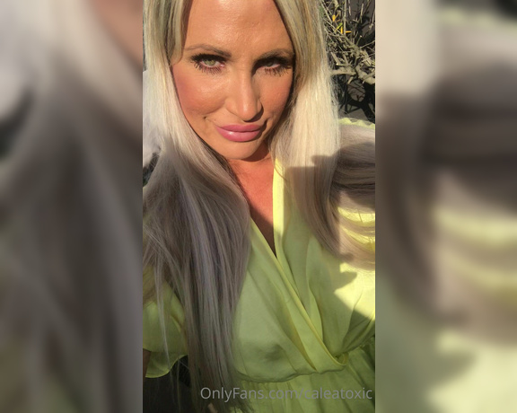 Calea Toxic aka Caleatoxic OnlyFans - It looks like its going to be a hot summer Happy Weekend!