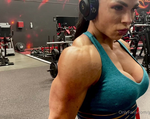 Goddess Mandy aka Goddessmandy OnlyFans - (197534637) Post show juicy pump in sweet gym!!