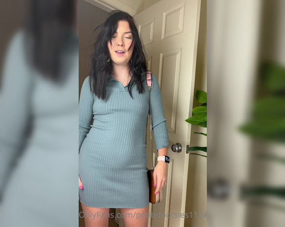 Petite Feet Penelope aka Penelopestootsies739 OnlyFans - Cuckold style video You come back home early from a work trip to find your wife all dressed up and