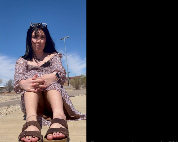 Petite Feet Penelope aka Penelopestootsies739 OnlyFans - Bitch for Birks JOI