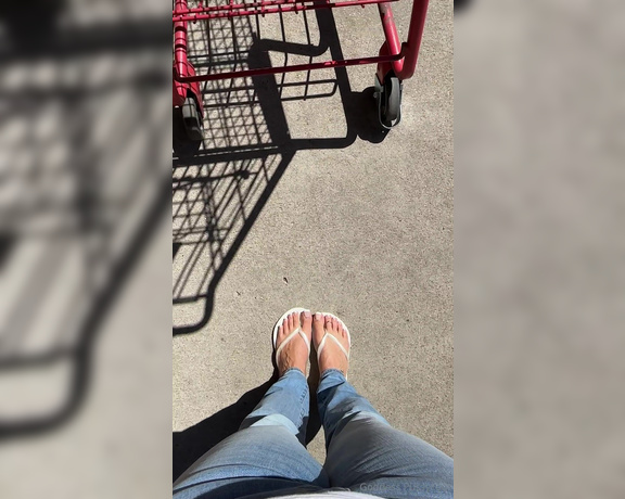 Goddess PussyFoot aka U186296307 OnlyFans - Push My cart at Trader Joe’s and pay for My groceries bitch boy I’m too pretty and perfect to