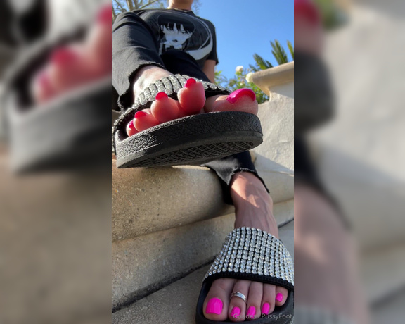 Goddess PussyFoot aka U186296307 OnlyFans - Morning worship on the stairs in My bling slides The way My toenails look makes you completely dumb