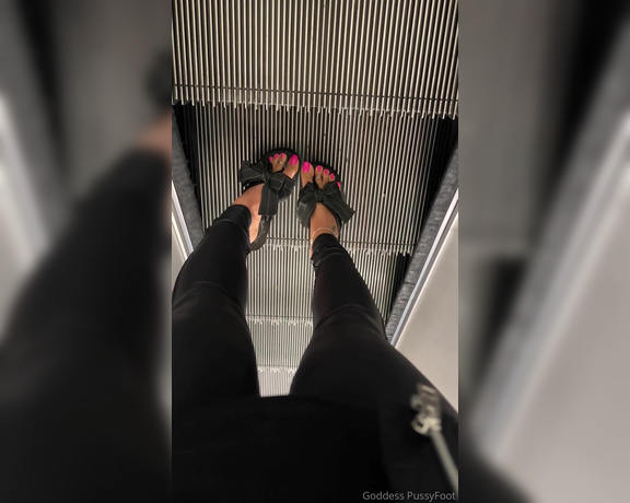 Goddess PussyFoot aka U186296307 OnlyFans - I went out for pizza and shopping with my mom in my super wedge platform flip flops Of course I’m 4