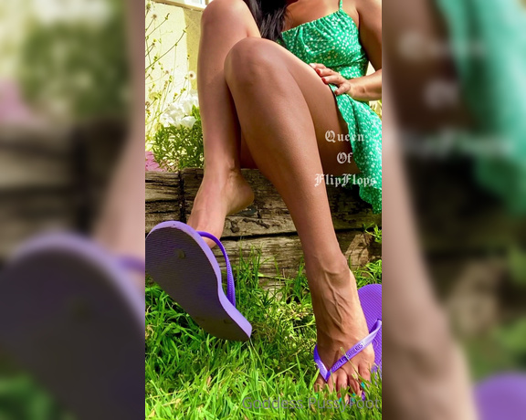 Goddess PussyFoot aka U186296307 OnlyFans - Dangle dangle dangle in the garden