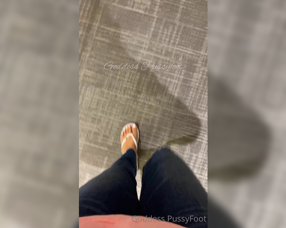 Goddess PussyFoot aka U186296307 OnlyFans - Since a bunch of you have asked for it, here’s another walking slap flip flop video You’re welcome