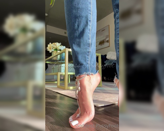 Goddess PussyFoot aka U186296307 OnlyFans - Sunset sole and toes with gorgeous jewelry Get lost in my perfection