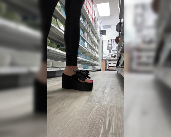Goddess PussyFoot aka U186296307 OnlyFans - I went out for pizza and shopping with my mom in my super wedge platform flip flops Of course I’m 1