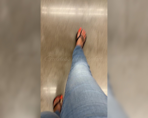 Goddess PussyFoot aka U186296307 OnlyFans - Follow my sneaky feet to the grocery store I tease you in the aisle and almost get caught! What