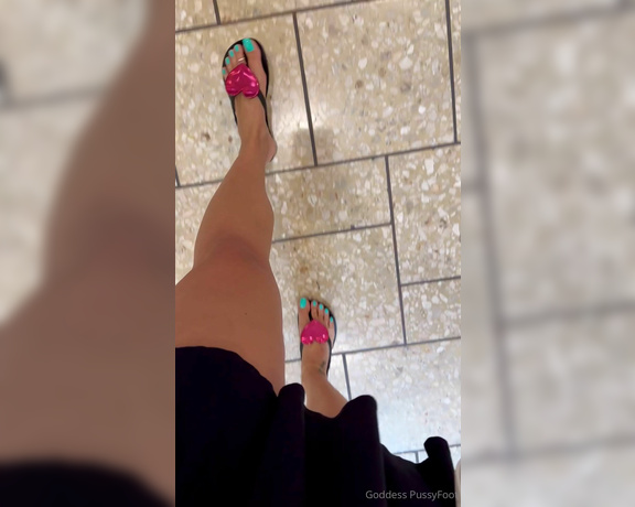 Goddess PussyFoot aka U186296307 OnlyFans - Going shopping in these cute ass flip flops They should just give Me whatever I want in all the sto