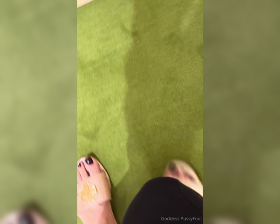 Goddess PussyFoot aka U186296307 OnlyFans - Which Tory Burch sandals do you think I got