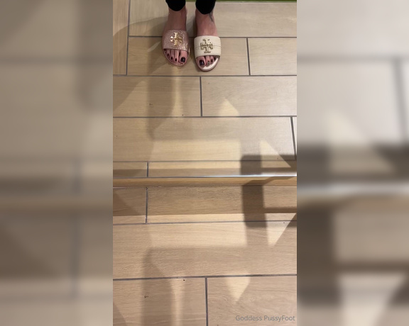 Goddess PussyFoot aka U186296307 OnlyFans - Which Tory Burch sandals do you think I got