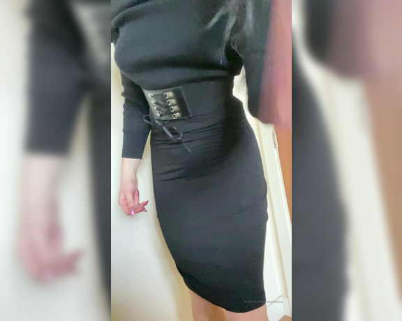 Karina Kalashnikova aka Mistresskarina OnlyFans - Pencil skirts are so sexy