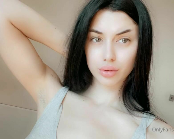 Karina Kalashnikova aka Mistresskarina OnlyFans - Video paid for by my armpit worshipper