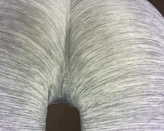 Karina Kalashnikova aka Mistresskarina OnlyFans - Yoga pants ass worship & edging contest!!!