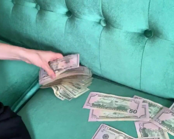 Goddess Christine aka Findomchristine OnlyFans - Just counting the thousands in cash I have lying around
