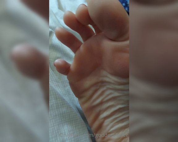 Goddess Fierce aka Goddessfierce OnlyFans - Tops, soles & toes