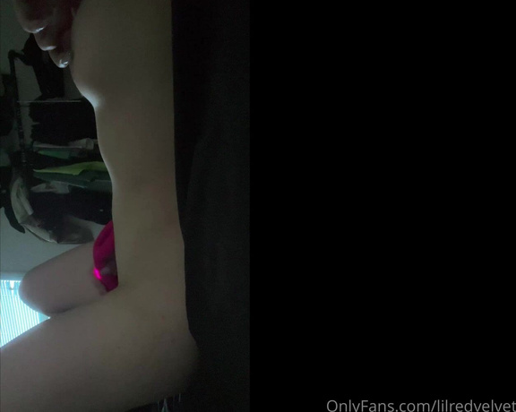 LilRedVelvet aka Lilredvelvet OnlyFans - From the side fully nude cum show