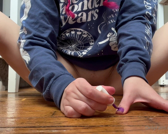 LilRedVelvet aka Lilredvelvet OnlyFans - Bottomless nail painting and pussy show off