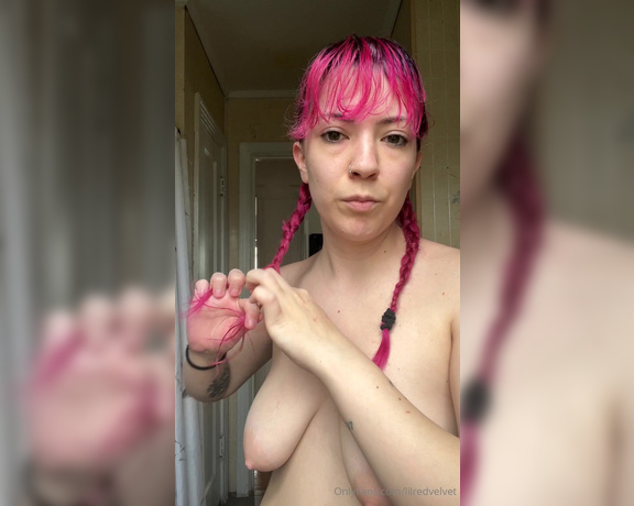 LilRedVelvet aka Lilredvelvet OnlyFans - Fresh out of the shower titty focused how i do my hair on hair wash day