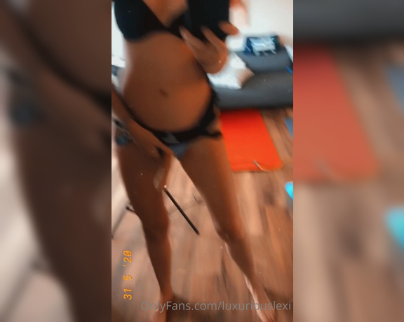 Luxuriouslexi aka Luxuriouslexi OnlyFans - (7 Mins) You love getting fucked by My strap on while hearing about My amazing sex life! #June2020