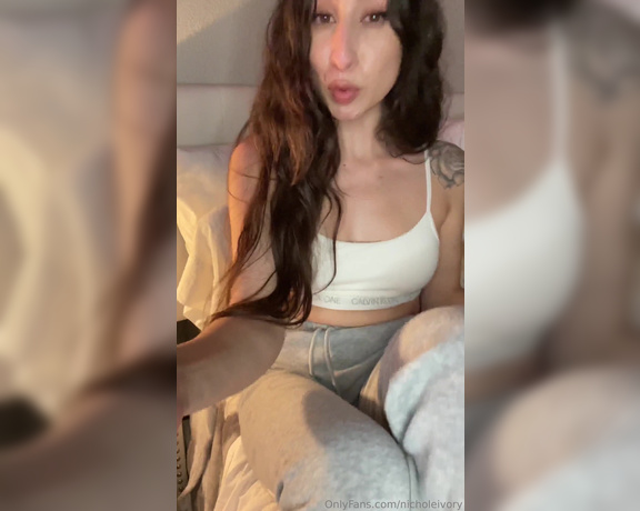 Nichole_Ivory aka Nicholeivory OnlyFans - Since the weekend just started it would be a good idea to stop what you’re doing and worship