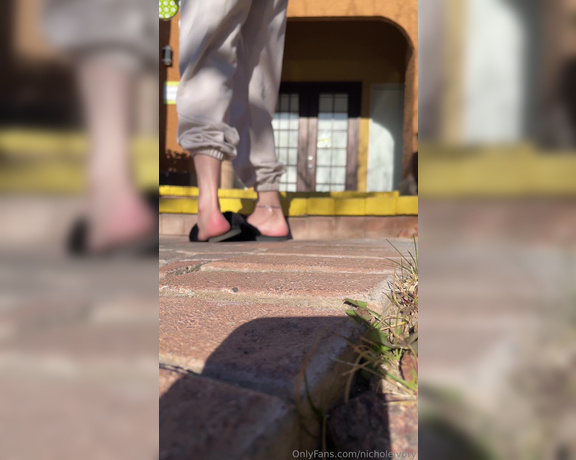 Nichole_Ivory aka Nicholeivory OnlyFans - Watch my soft soles in public would you like some out in public jois