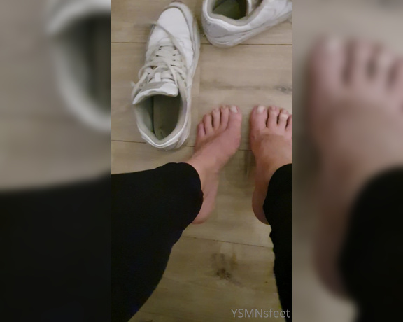 Deliciousdutchfeet aka Deliciousdutchfeet OnlyFans - MOISTY SWEATY SOCKS straight from the moisty smelly NIKES AIRMAX 90 Love to have a sniff Dont