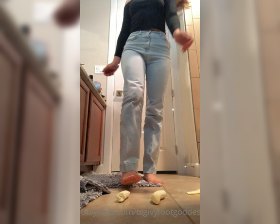 Ivy Foot Goddess aka Ivyfootgoddess OnlyFans Video 710