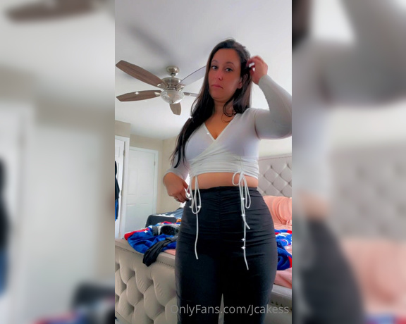 Jenelle Jcakes aka Jcakess OnlyFans - Good morning!