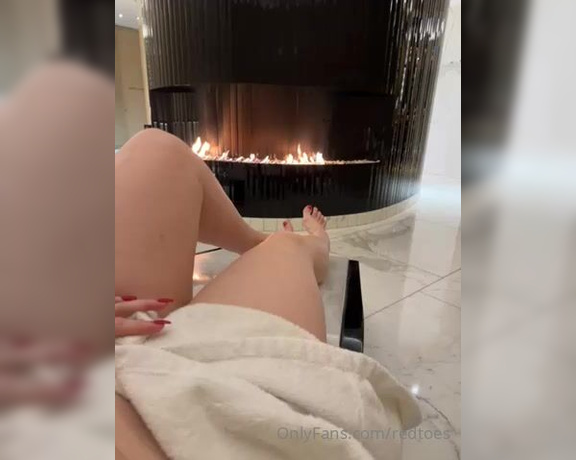 Miss Harriet aka Redtoes Onlyfans - When all you want after your spa day is a HUGE orgasm Thank you Sissy! Spa day number 3!! 2