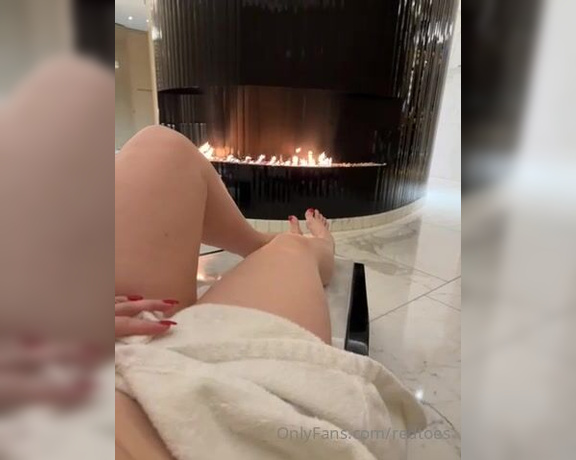 Miss Harriet aka Redtoes Onlyfans - When all you want after your spa day is a HUGE orgasm Thank you Sissy! Spa day number 3!! 2