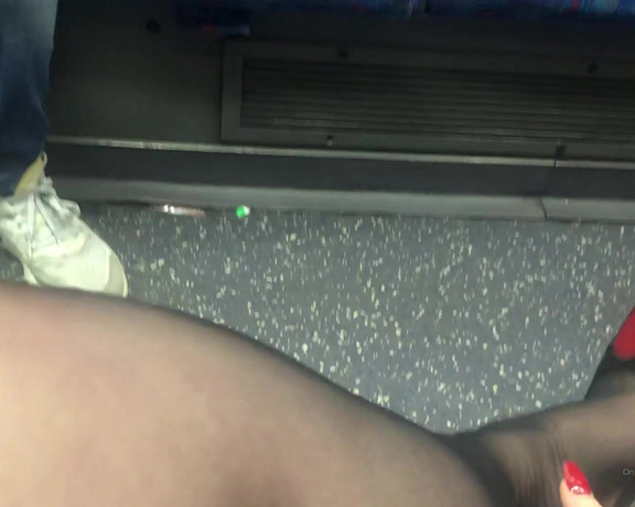 Miss Harriet aka Redtoes Onlyfans - Foot and shoe tease  On the London Underground