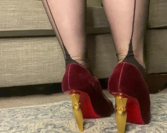 Redtoes - Onlyfans Video 0