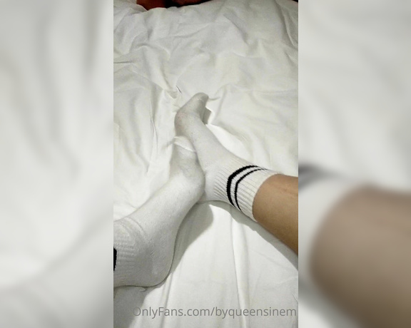 Queen Sinem aka Byqueensinem Onlyfans - Foot And Ass Worship