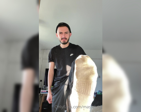 MasterDylanxxx aka Masterdyl Onlyfans - Pulling my sock off