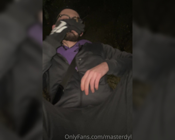 MasterDylanxxx aka Masterdyl Onlyfans - Gloves Fists Stomps Smoke