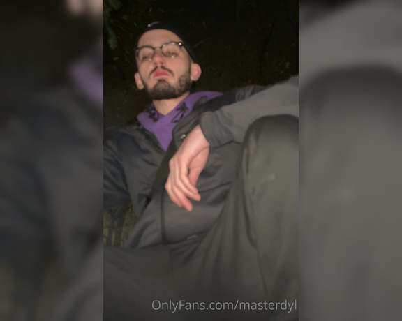 MasterDylanxxx aka Masterdyl Onlyfans - Gloves Fists Stomps Smoke