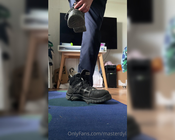 MasterDylanxxx aka Masterdyl Onlyfans - Long day 12 hour shift Boots off Full vid