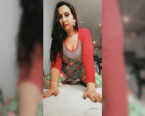 Jenelle Jcakes aka Jcakess OnlyFans - It’s almost Christmas I got some cute pjs I wanted to share with