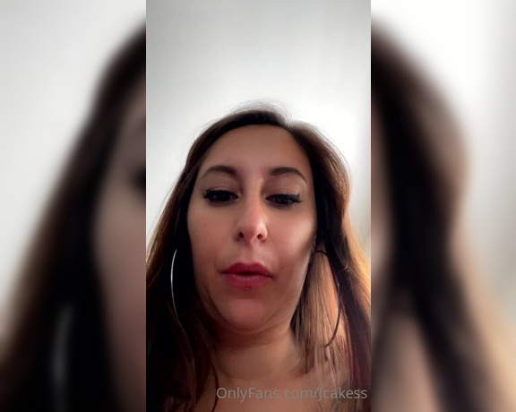 Jenelle Jcakes aka Jcakess OnlyFans - So sad I missed my Wu Wednesday post There are three videos here so swipe to continue the next on 1