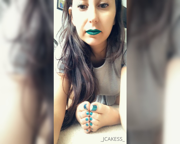 Jenelle Jcakes aka Jcakess OnlyFans - Let me tease you with my feet