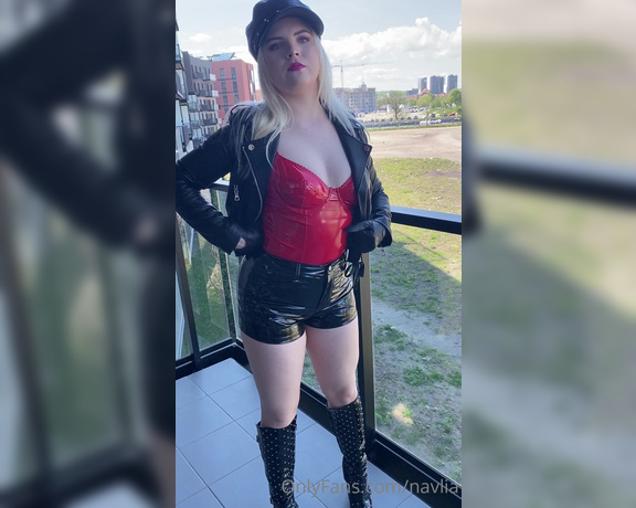 Kinky Navlia aka Navlia OnlyFans - What do you like the most about playing with MommyMistress 22