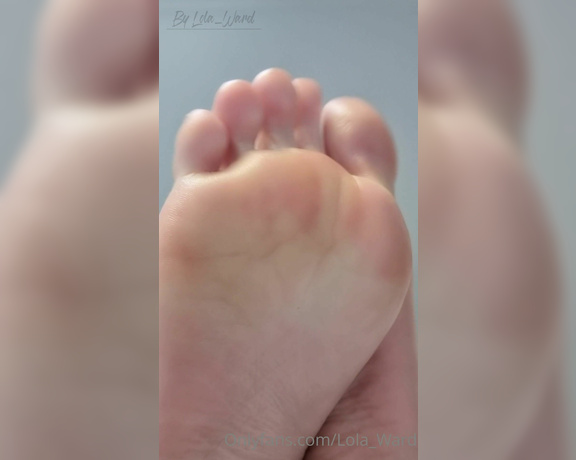Lola Ward aka Lola_ward OnlyFans - Can I smother your face with my soft soles