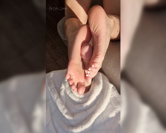 Lola Ward aka Lola_ward OnlyFans - Lazy footjob in reverse pose  wcumming dildo Its been a long day and Lola is feeling tired but you