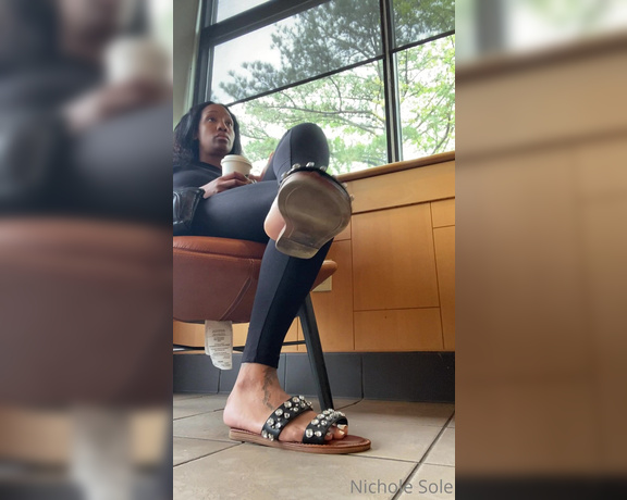 Nichole Sole aka Nicholesole OnlyFans - If you saw me in Starbucks playing with my sandals like this, what would you do Just curious lmao …