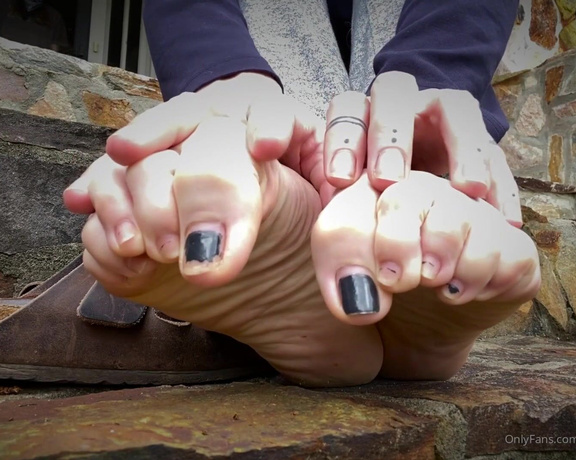 TheMissGinger aka The_missginger OnlyFans - NEW!! Wow You Are Pathetic!! 1080 HD 7 Min 7 Sec Description You love nasty, dirty, sweaty feet and