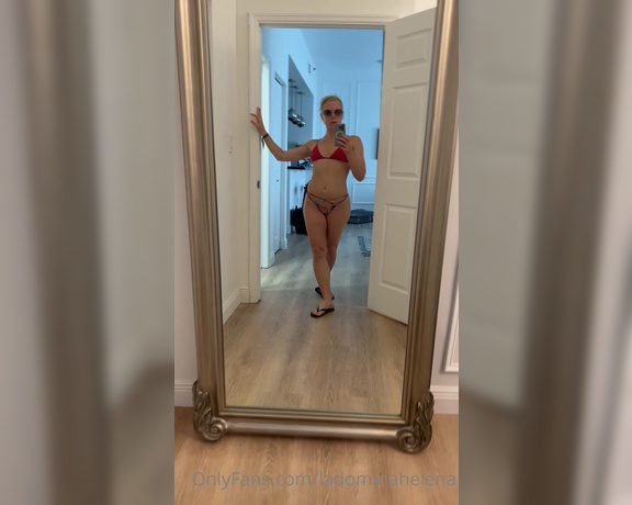 Helena Locke aka Ladominahelena OnlyFans - Finished coaching calls… taking a quick walk along the beach before jumping back into work treat