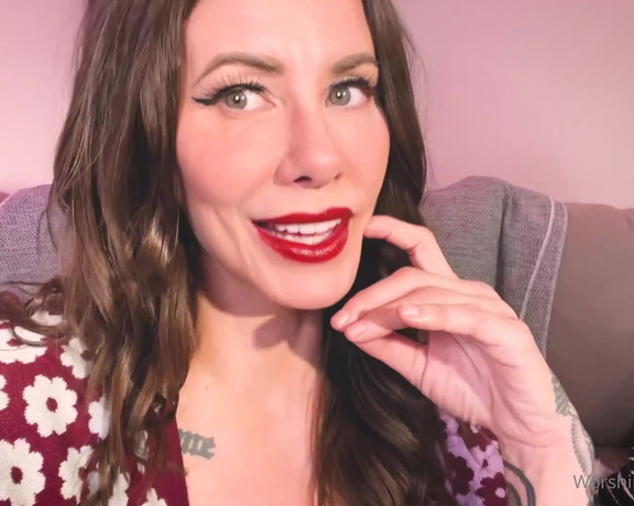 Madeline Marlowe aka Madeline_marlowe OnlyFans - I know youre foaming at the mouth for a BRAND NEW FEATURETTE! You lucky little sluts are so blessed